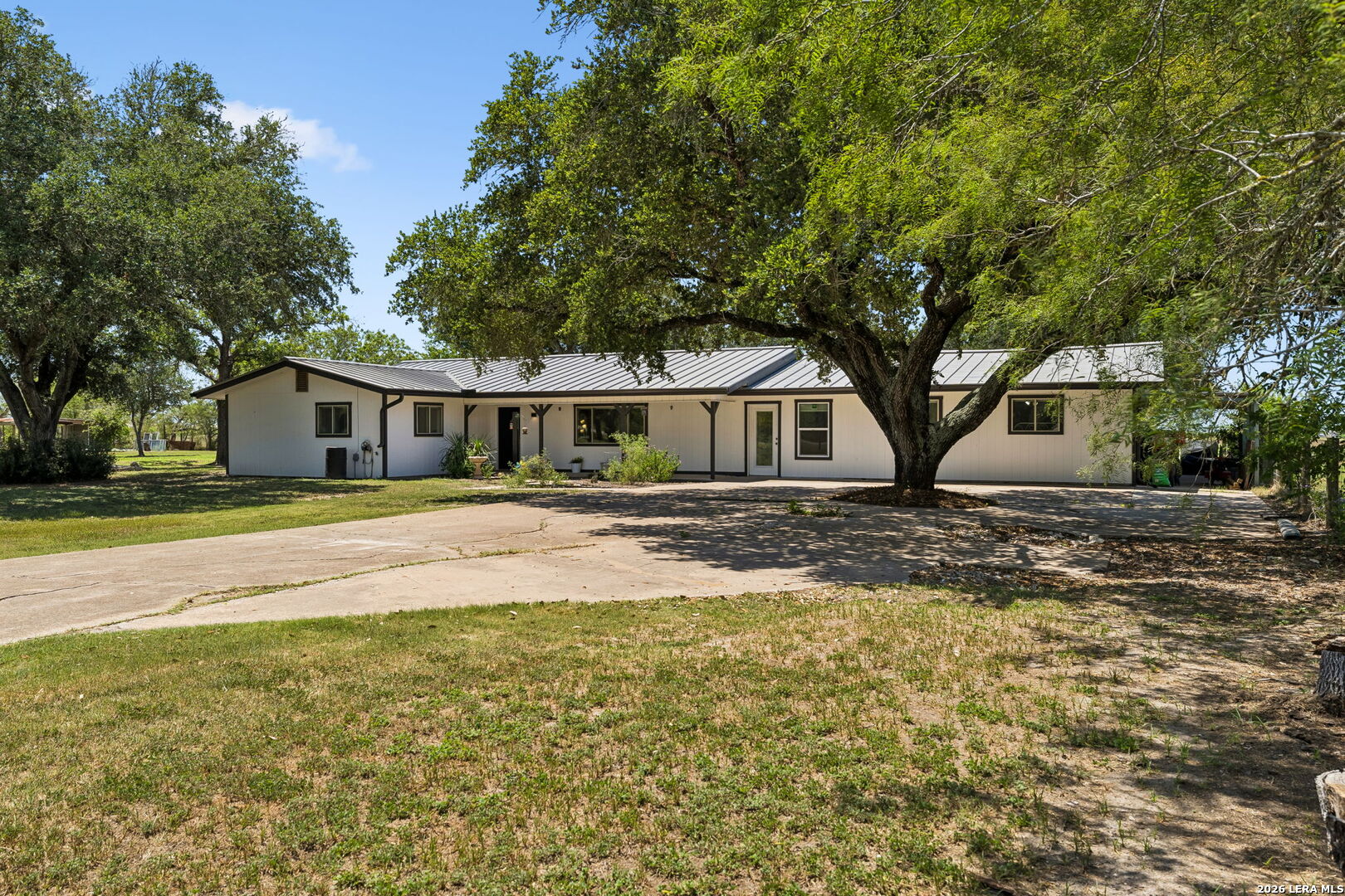6483 Us Highway 90a E Gonzales TX 78629