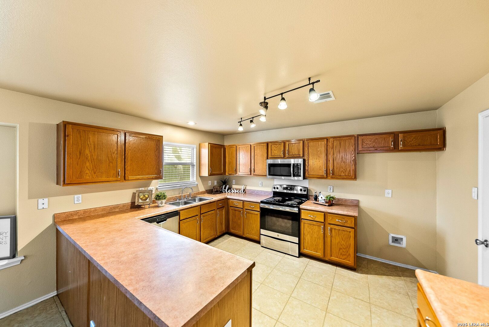 626 Coral Harbor San Antonio TX 78251