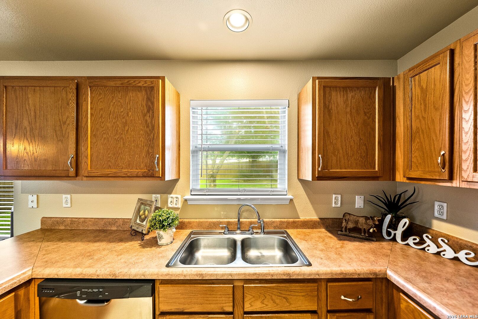 626 Coral Harbor San Antonio TX 78251