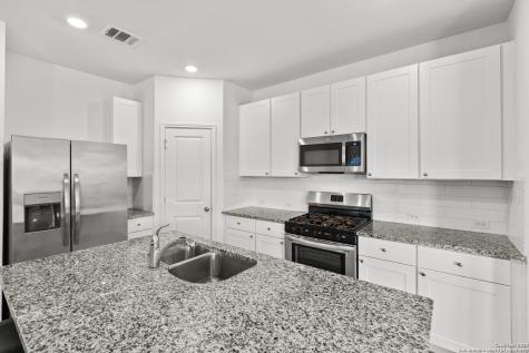4419 Revetment Way San Antonio TX 78223