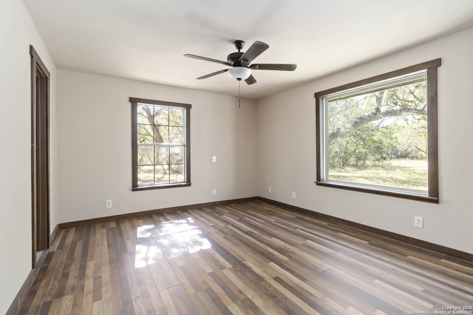 1260 Comanche Bandera TX 78003
