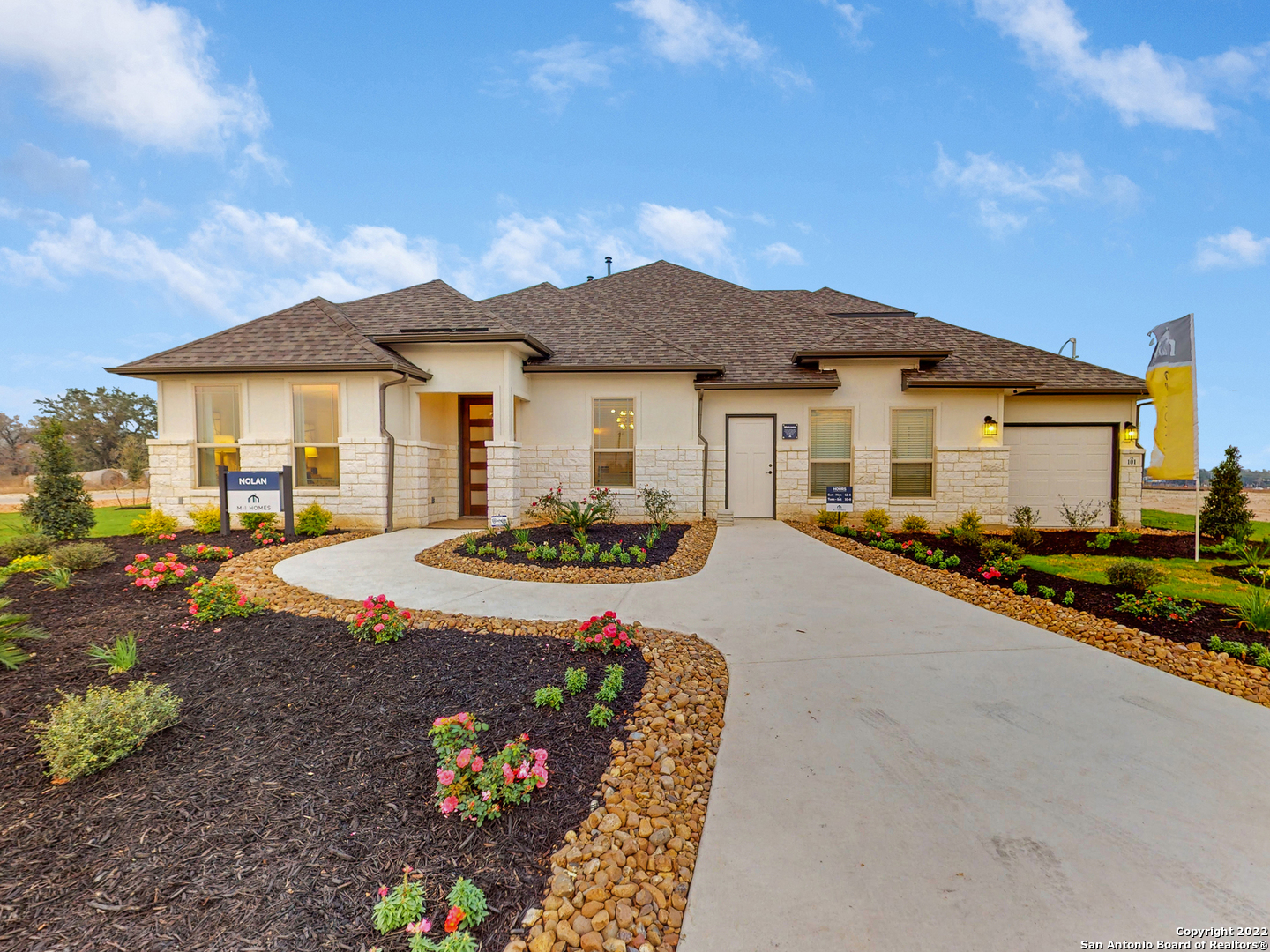 101 Scarlet Oak Circle Floresville TX 78114