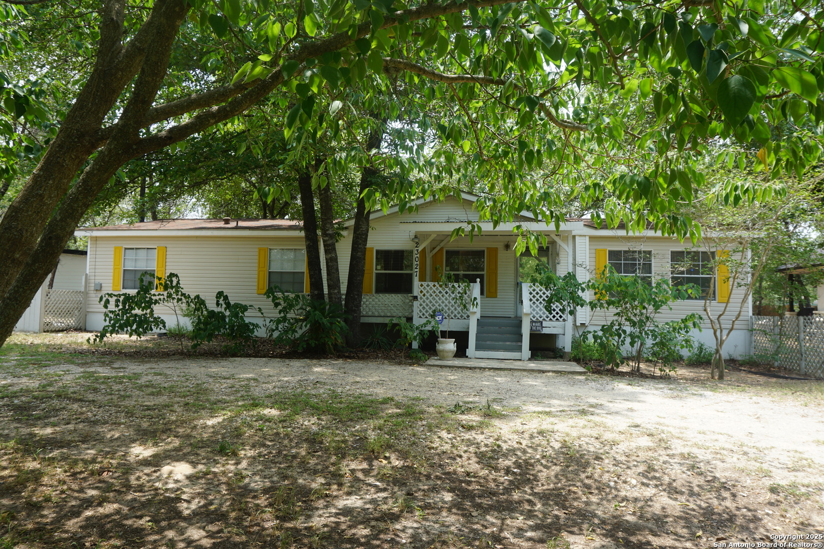 23027 Fawn Trail Drive Elmendorf TX 78112