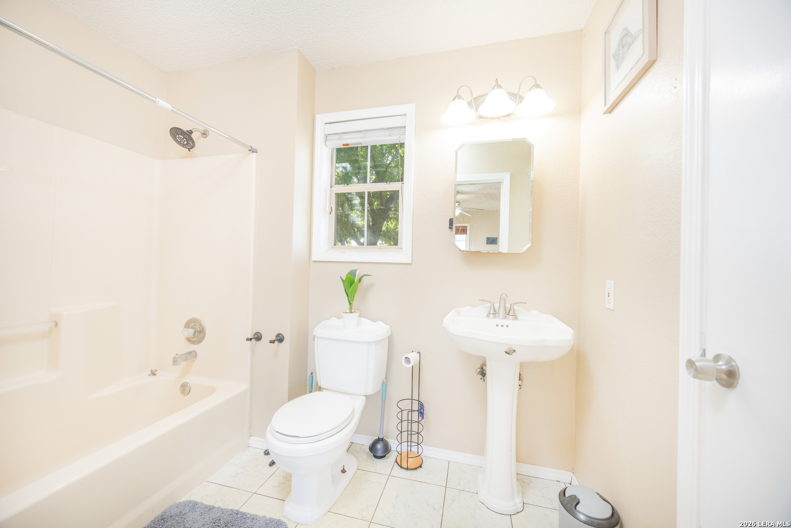 241 Private Road 3808 San Antonio TX 78253