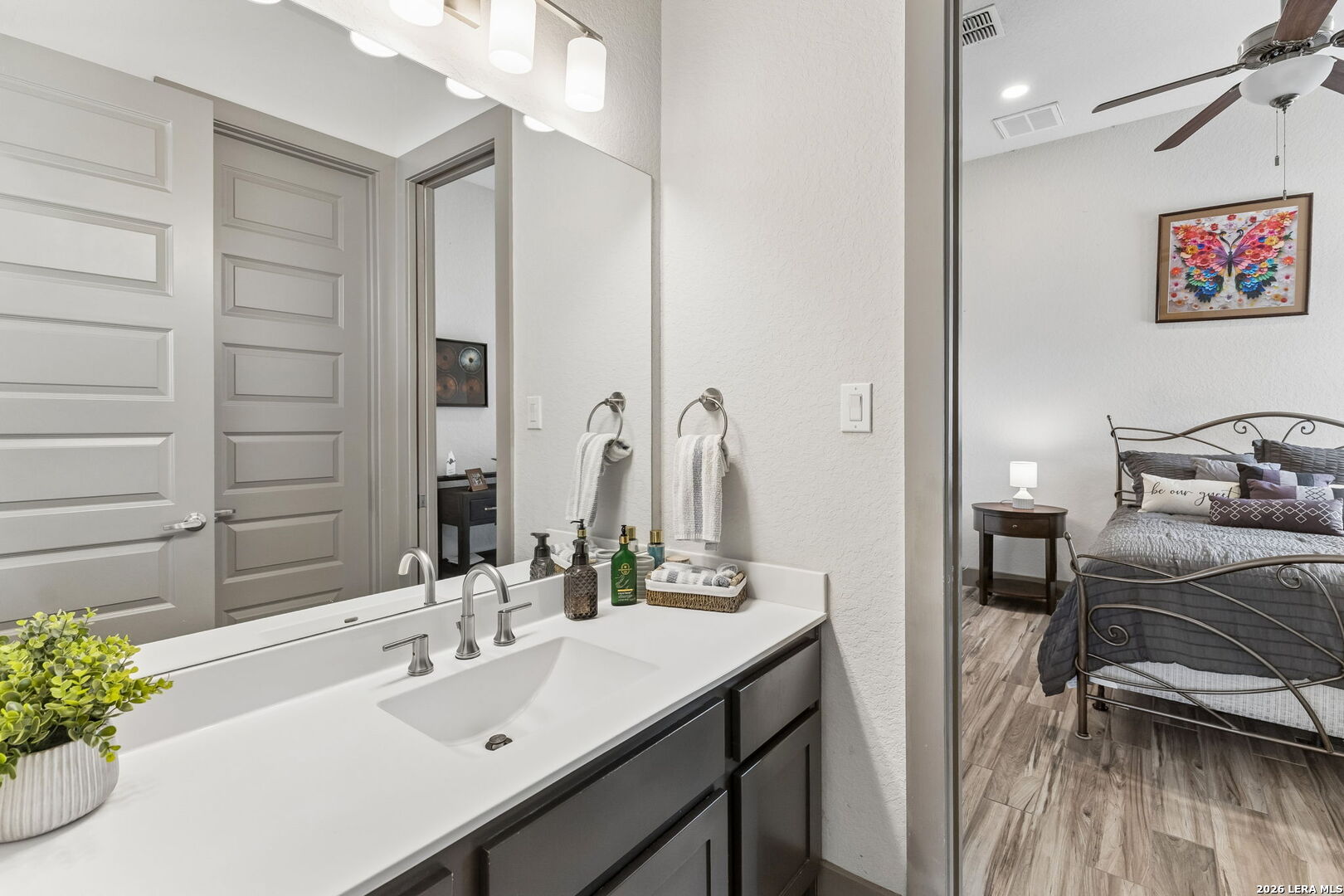231 Shannon Circle San Antonio TX 78260