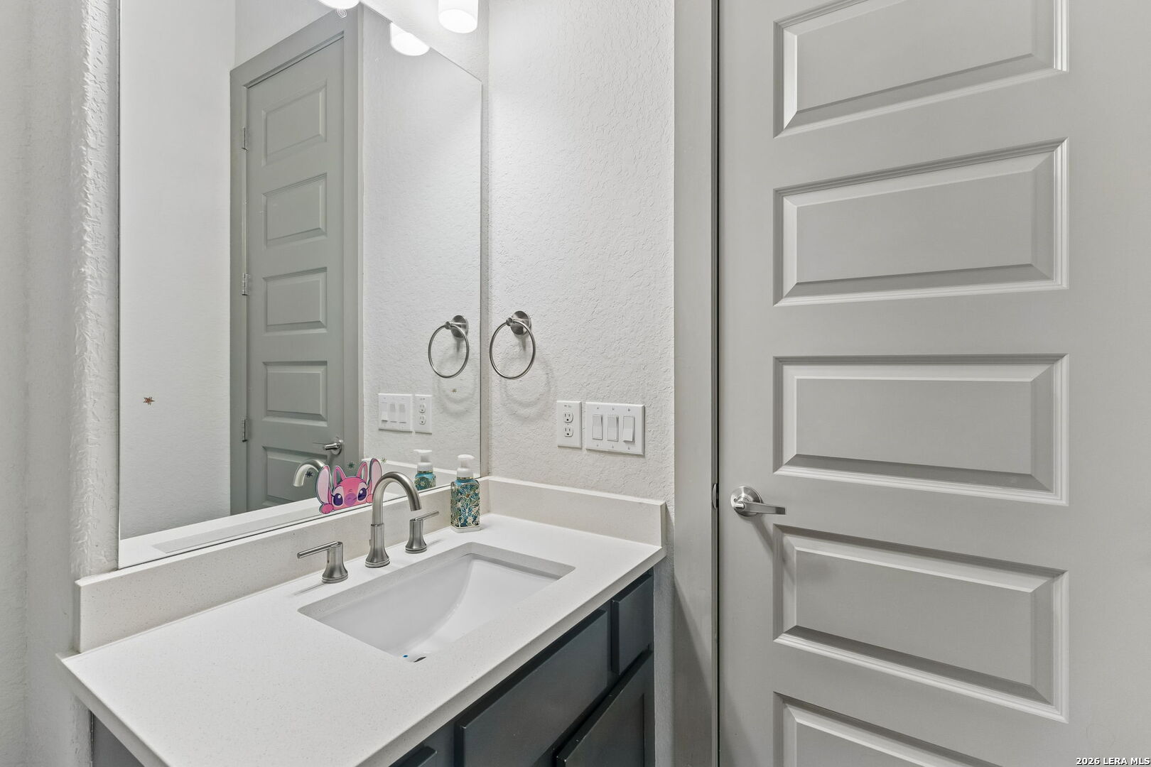 231 Shannon Circle San Antonio TX 78260