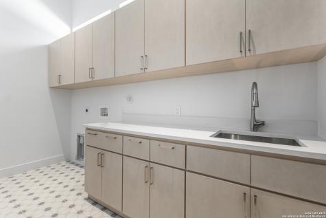 5918 Tejas Spring San Antonio TX 78257