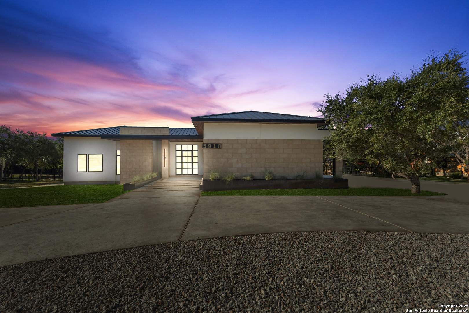5918 Tejas Spring San Antonio TX 78257