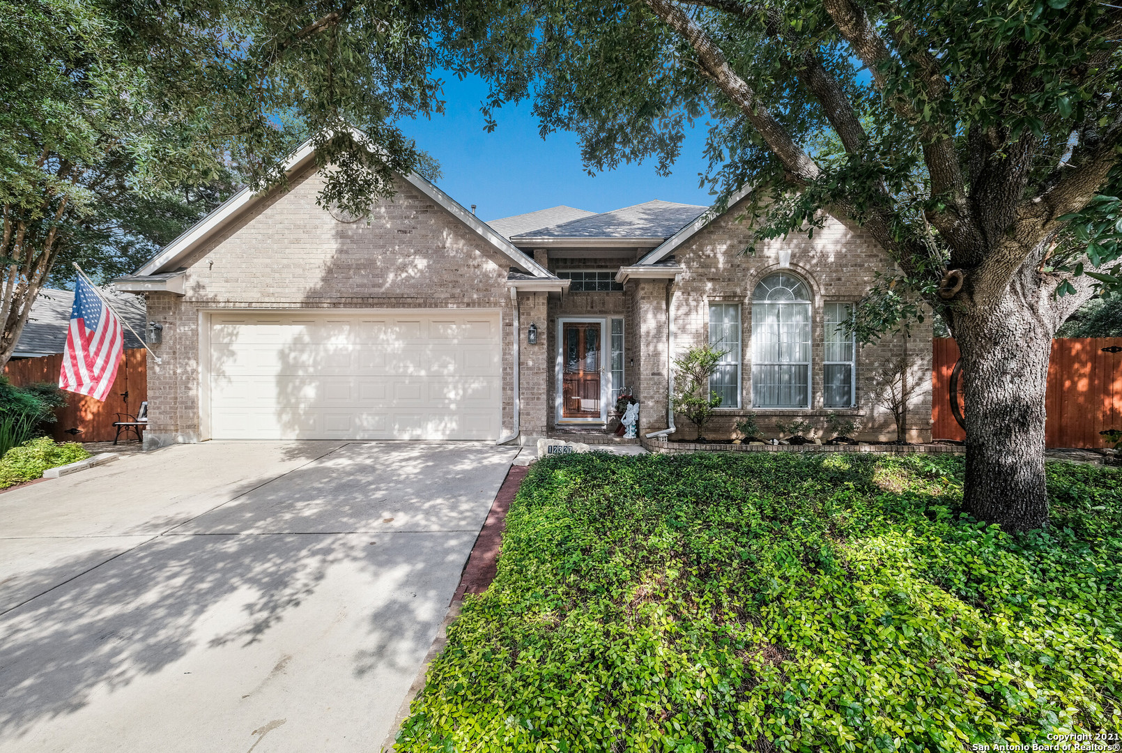 12327 Hart Crest San Antonio TX 78249