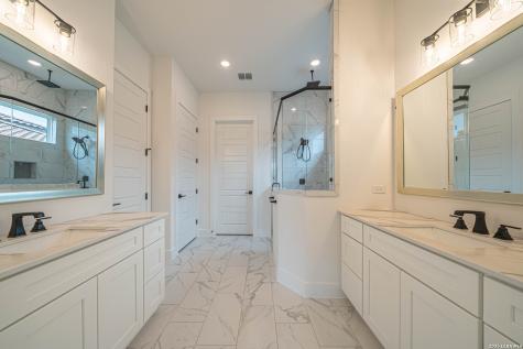 2053 Toscano Way Kerrville TX 78028