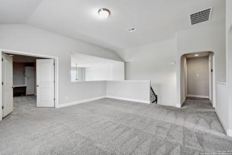 8103 Lovela Bend San Antonio TX 78254