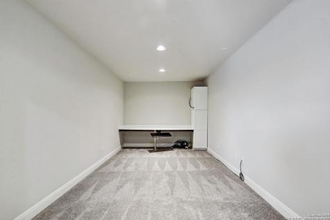 8103 Lovela Bend San Antonio TX 78254