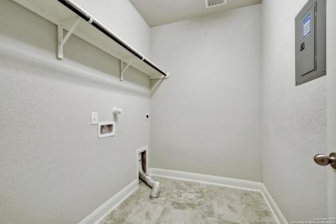 8103 Lovela Bend San Antonio TX 78254