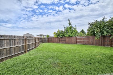 8103 Lovela Bend San Antonio TX 78254