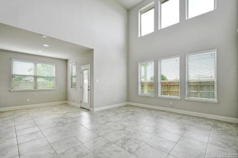 8103 Lovela Bend San Antonio TX 78254