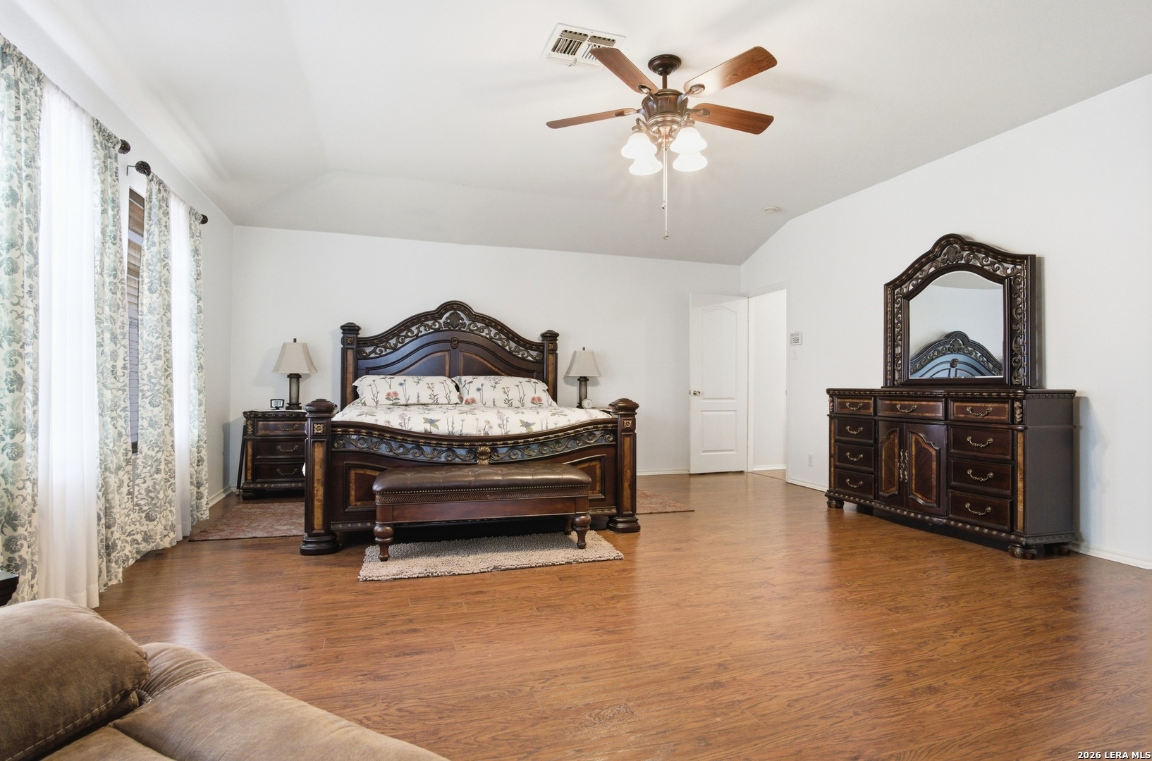 4302 Swan Forest San Antonio TX 78222
