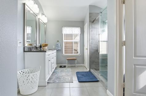 4302 Swan Forest San Antonio TX 78222