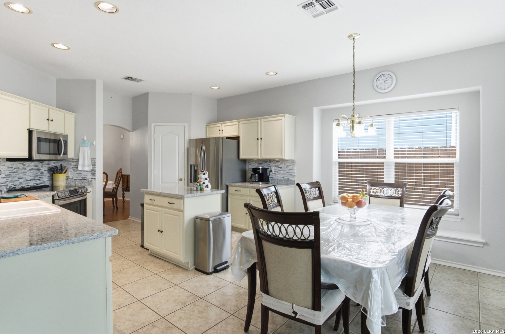 4302 Swan Forest San Antonio TX 78222