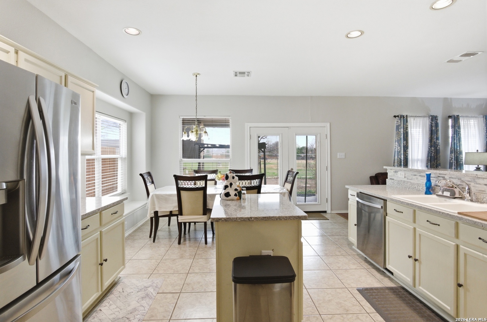 4302 Swan Forest San Antonio TX 78222