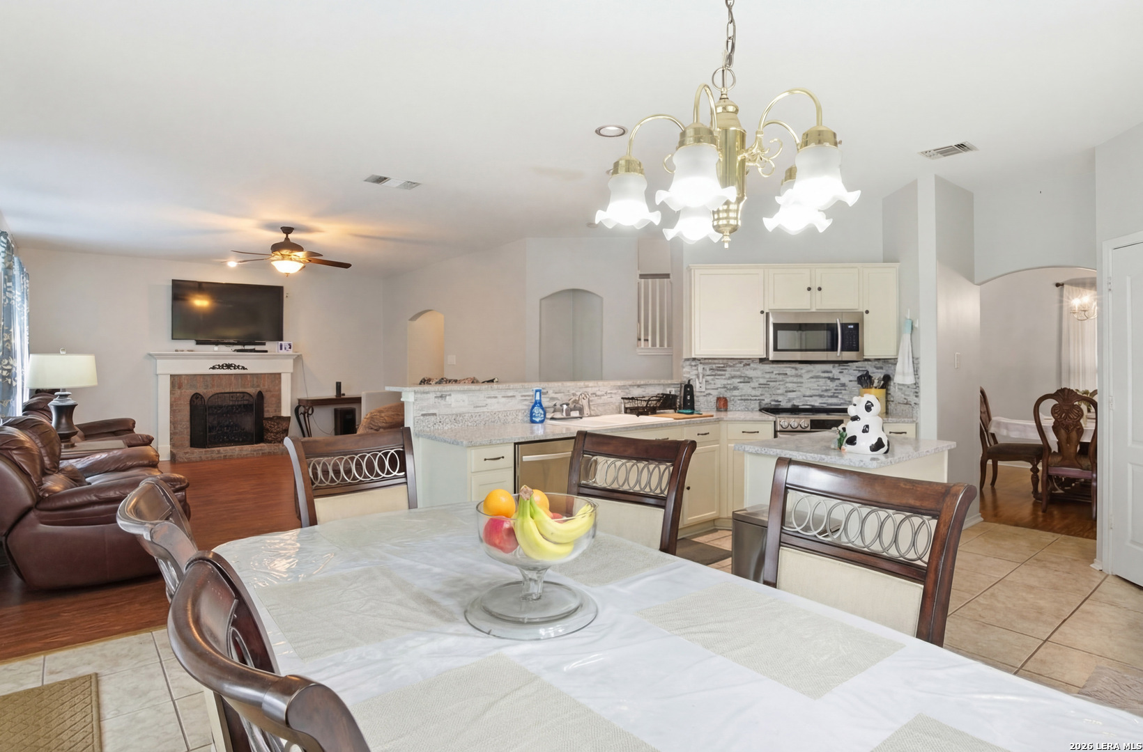 4302 Swan Forest San Antonio TX 78222