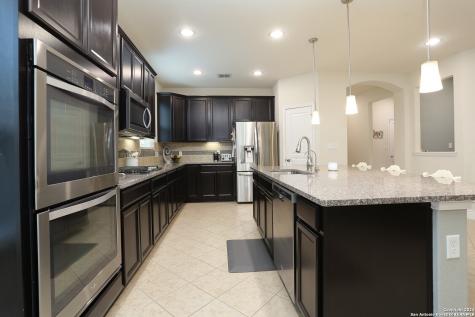 10719 Serrento Hi Helotes TX 78023