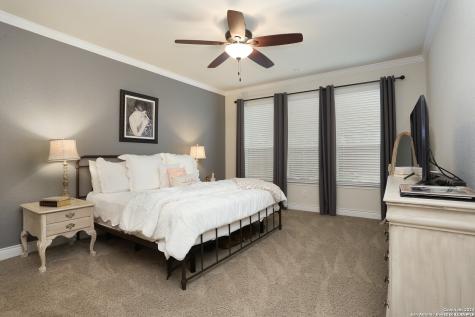 10719 Serrento Hi Helotes TX 78023
