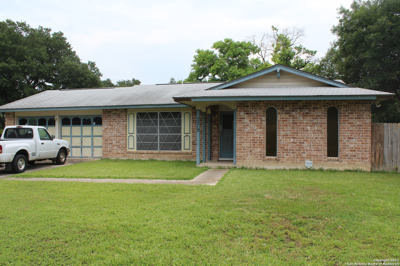 5219 Kazen Circle San Antonio TX 78219