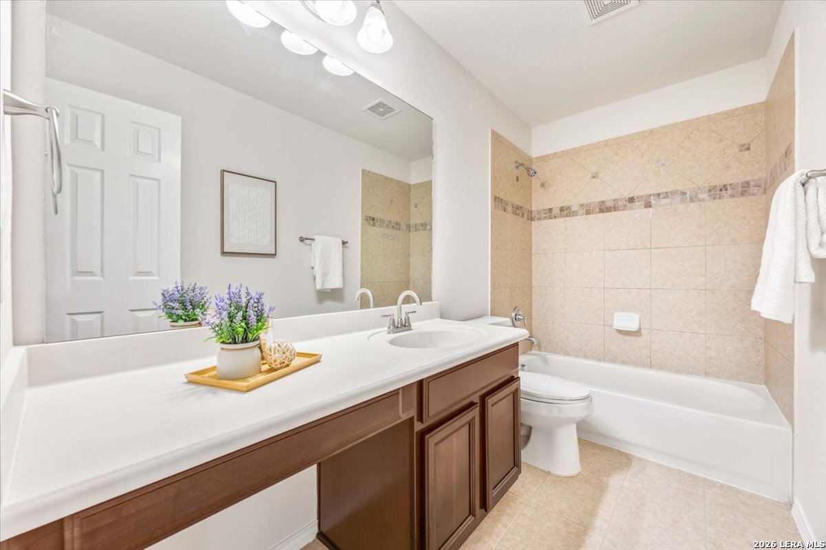 25823 Beautyberry San Antonio TX 78261
