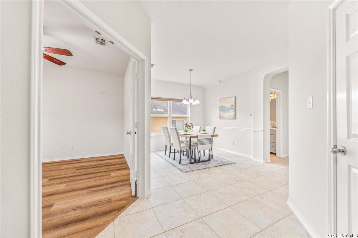 25823 Beautyberry San Antonio TX 78261