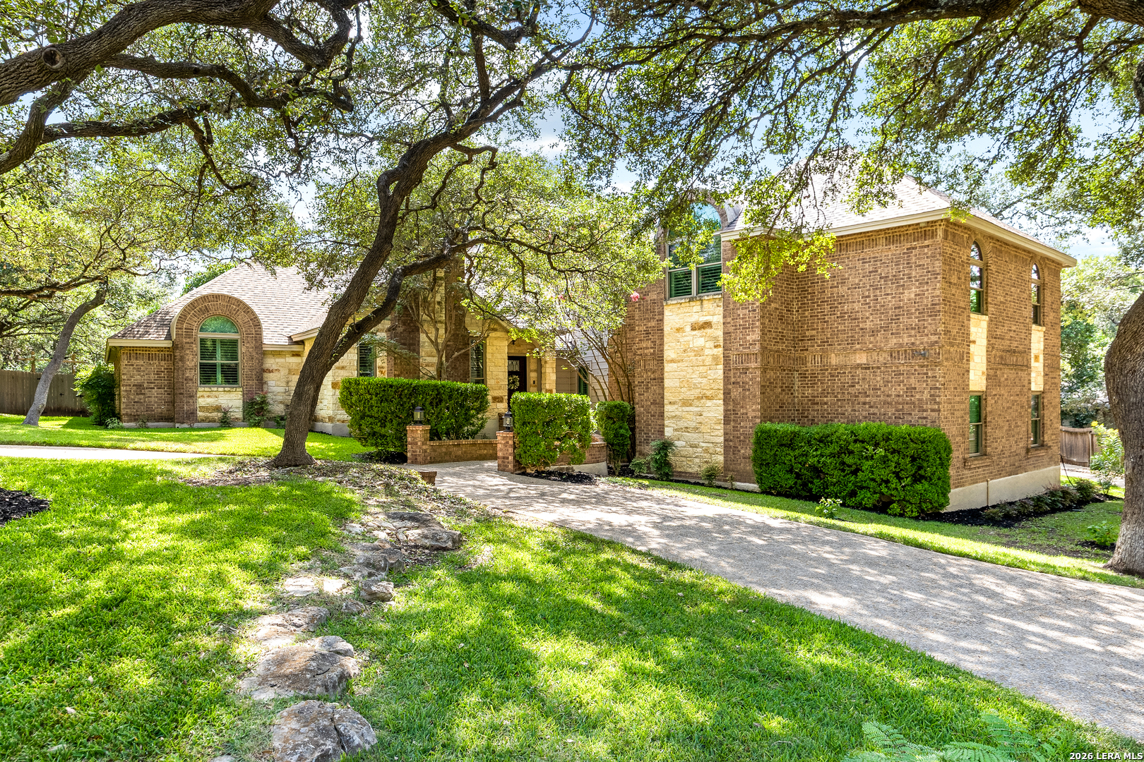 26021 Mesa Oak Drive San Antonio TX 78255