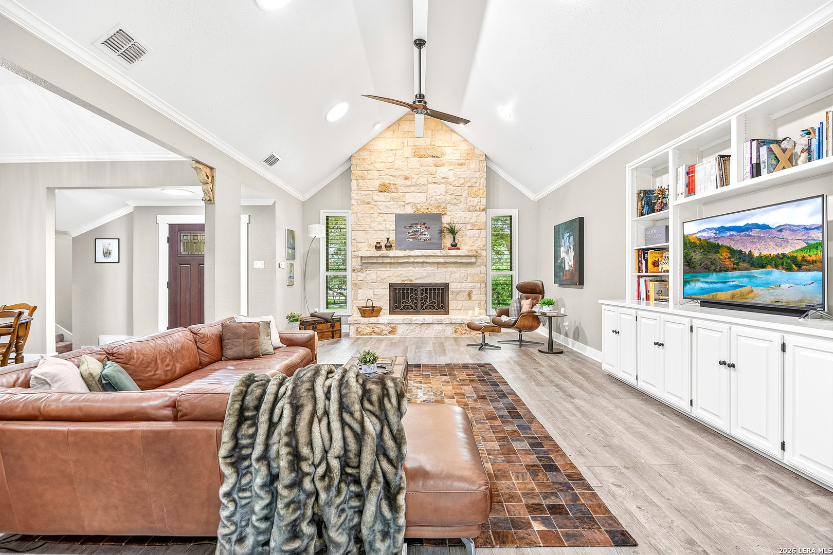 26021 Mesa Oak Drive San Antonio TX 78255