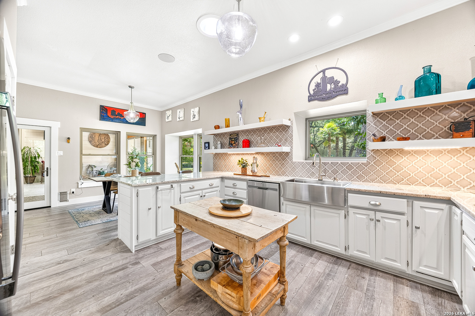 26021 Mesa Oak Drive San Antonio TX 78255