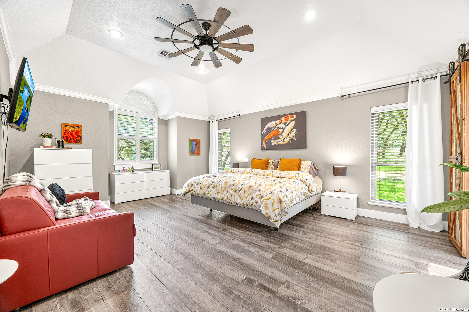 26021 Mesa Oak Drive San Antonio TX 78255