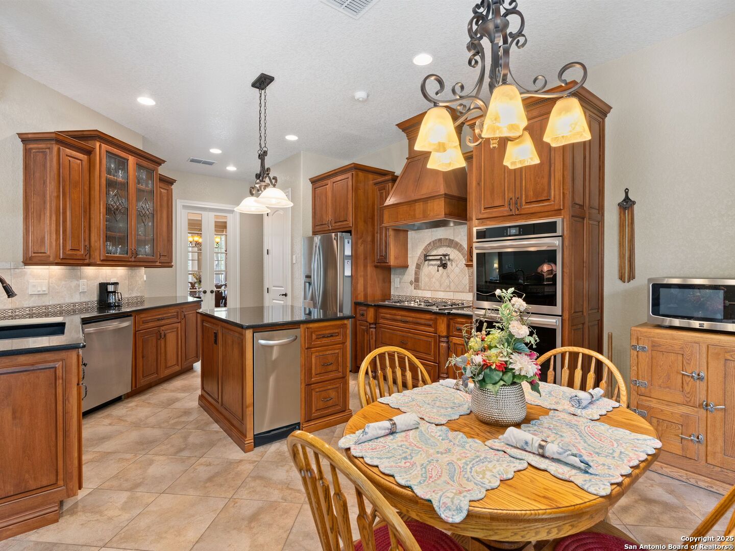 181 Highland Meadows Bandera TX 78003