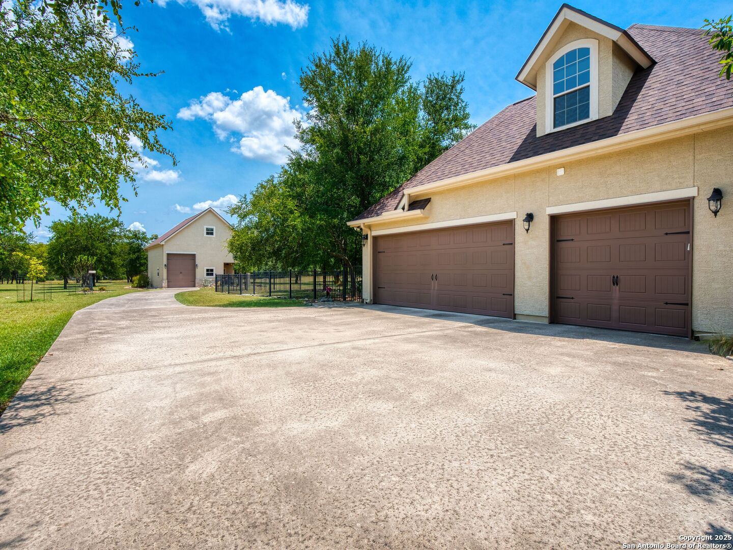 181 Highland Meadows Bandera TX 78003