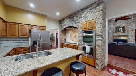 1203 Vista Del Juez San Antonio TX 78216