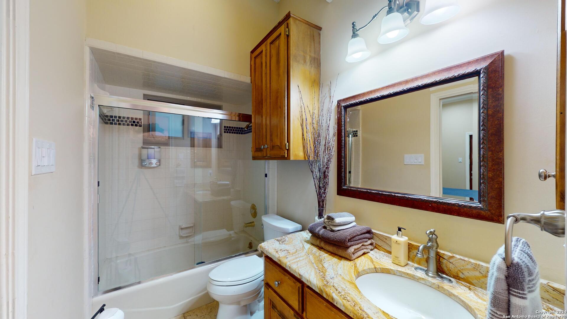 1203 Vista Del Juez San Antonio TX 78216