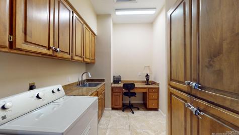 1203 Vista Del Juez San Antonio TX 78216