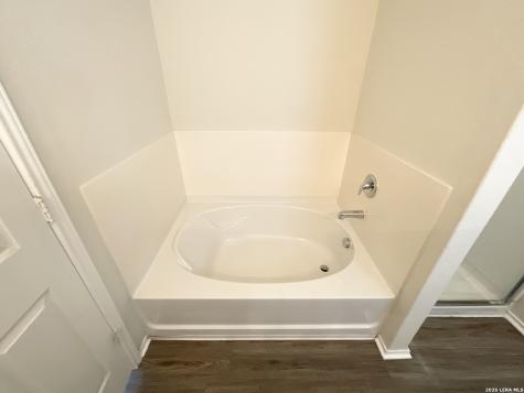 11930 Silent Canyon San Antonio TX 78254