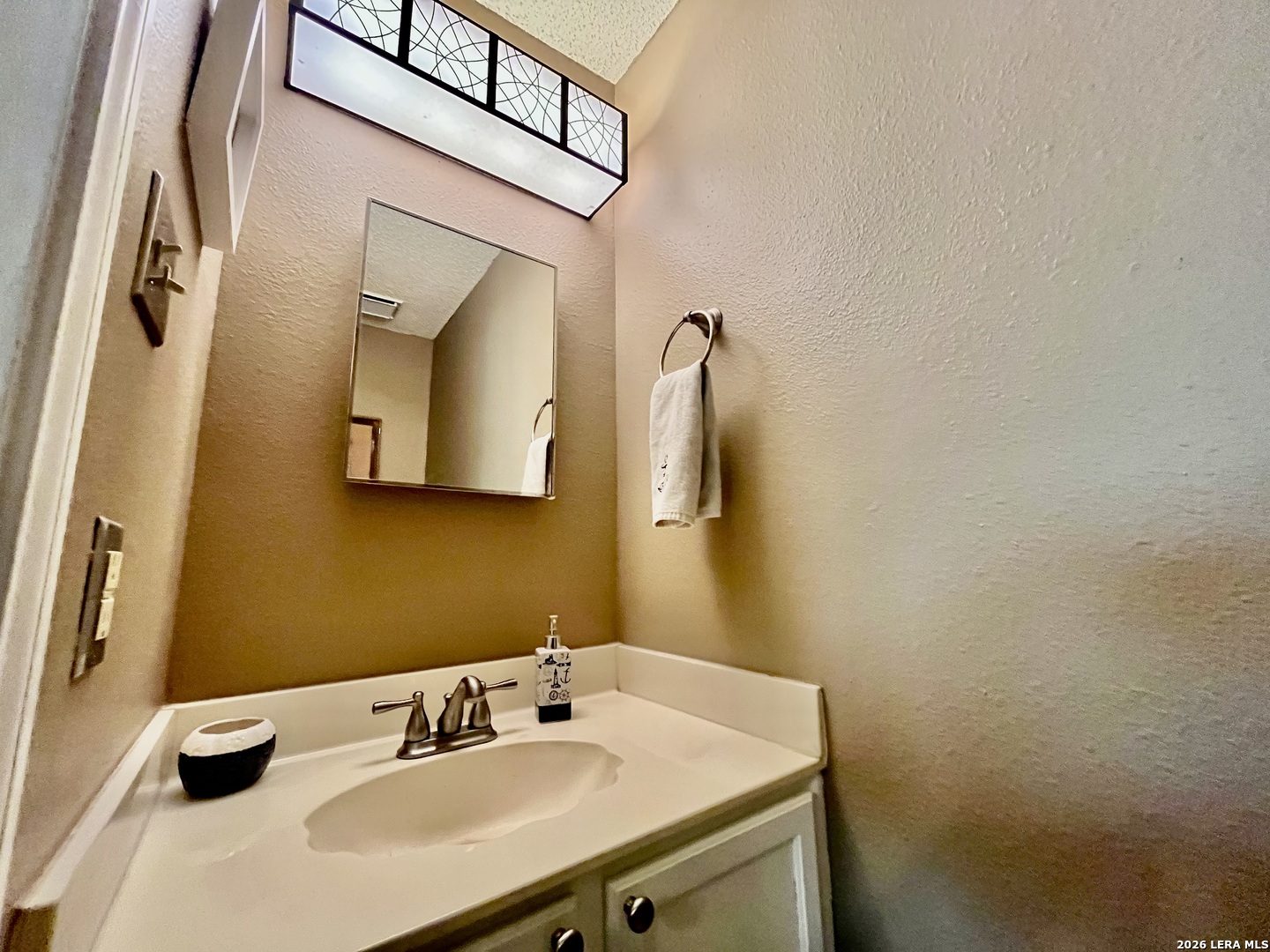 3043 Solitaire Hill San Antonio TX 78247