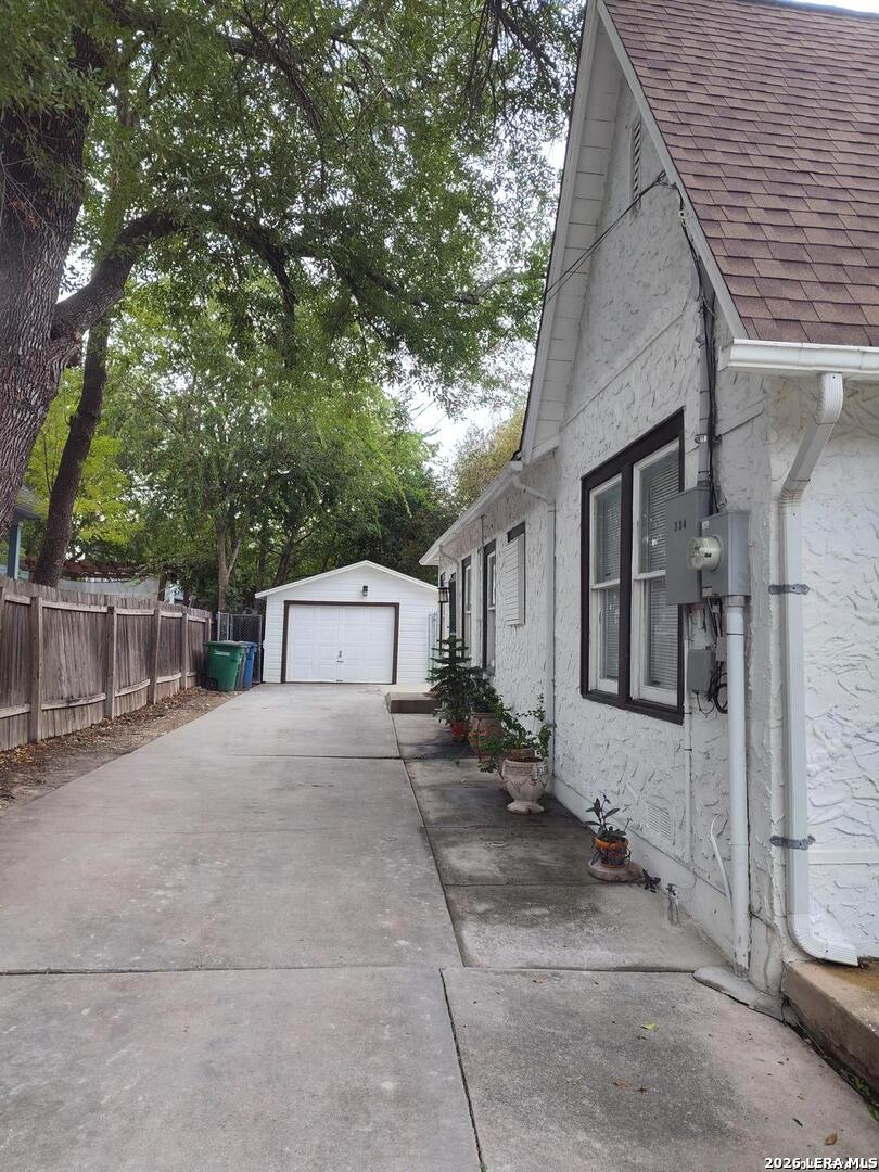 334 Pershing Avenue San Antonio TX 78209