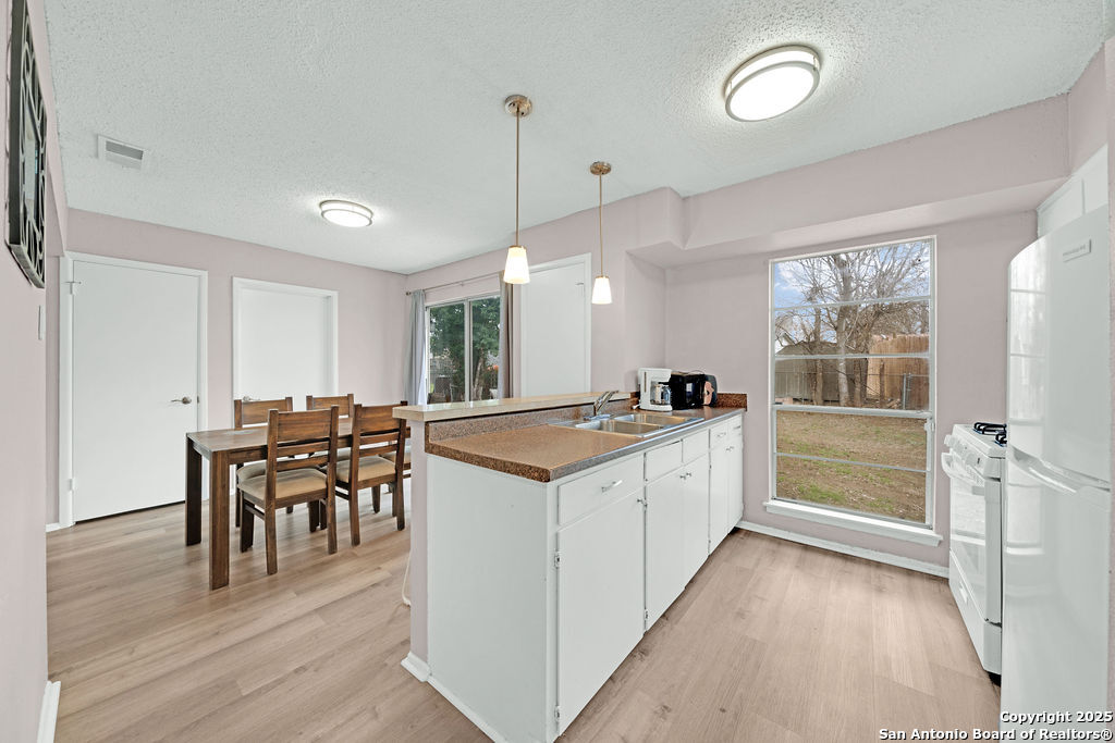 6706 Red Bluff San Antonio TX 78218