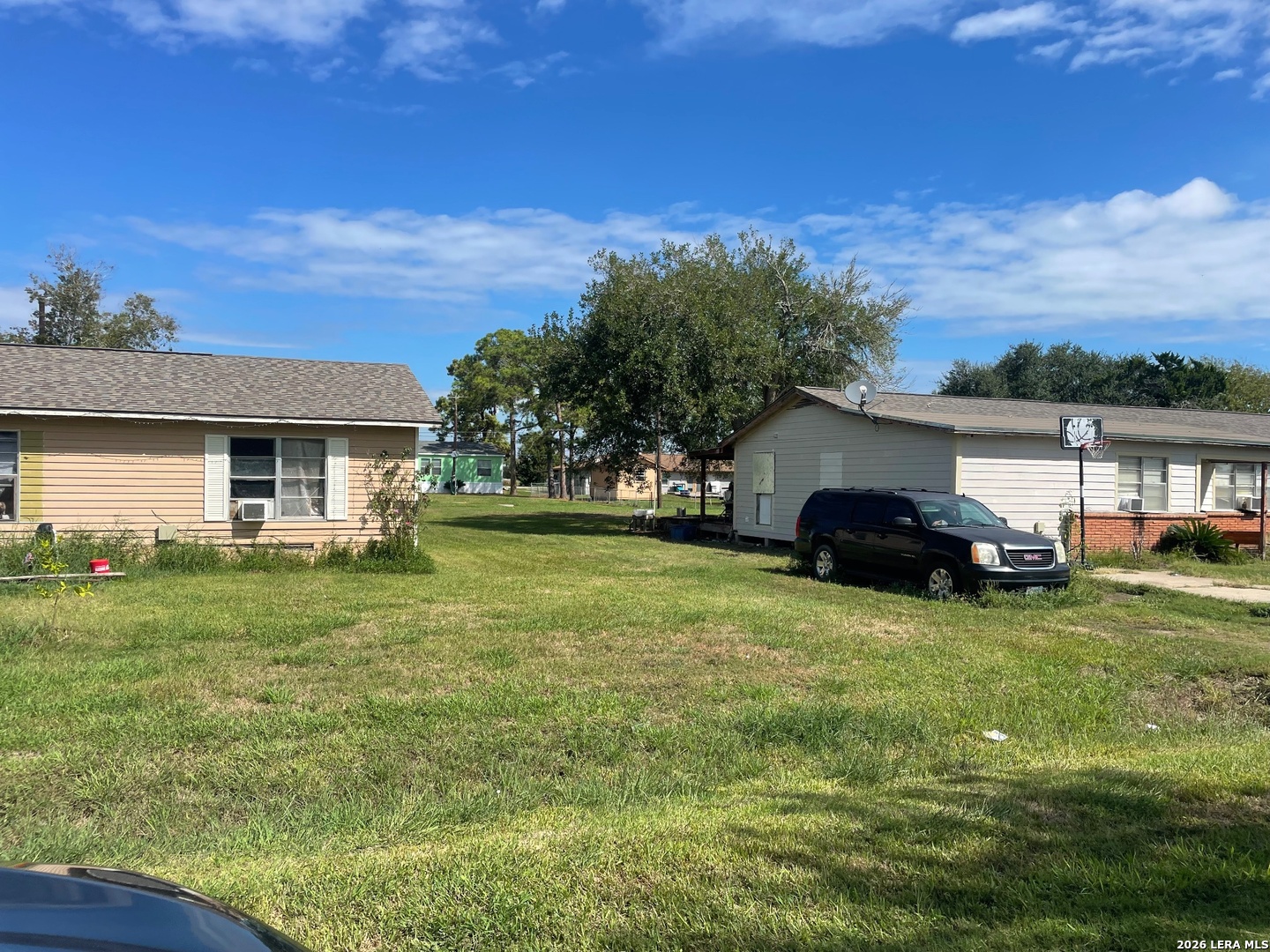 206 E Beecher Avenue Palacios TX 77465