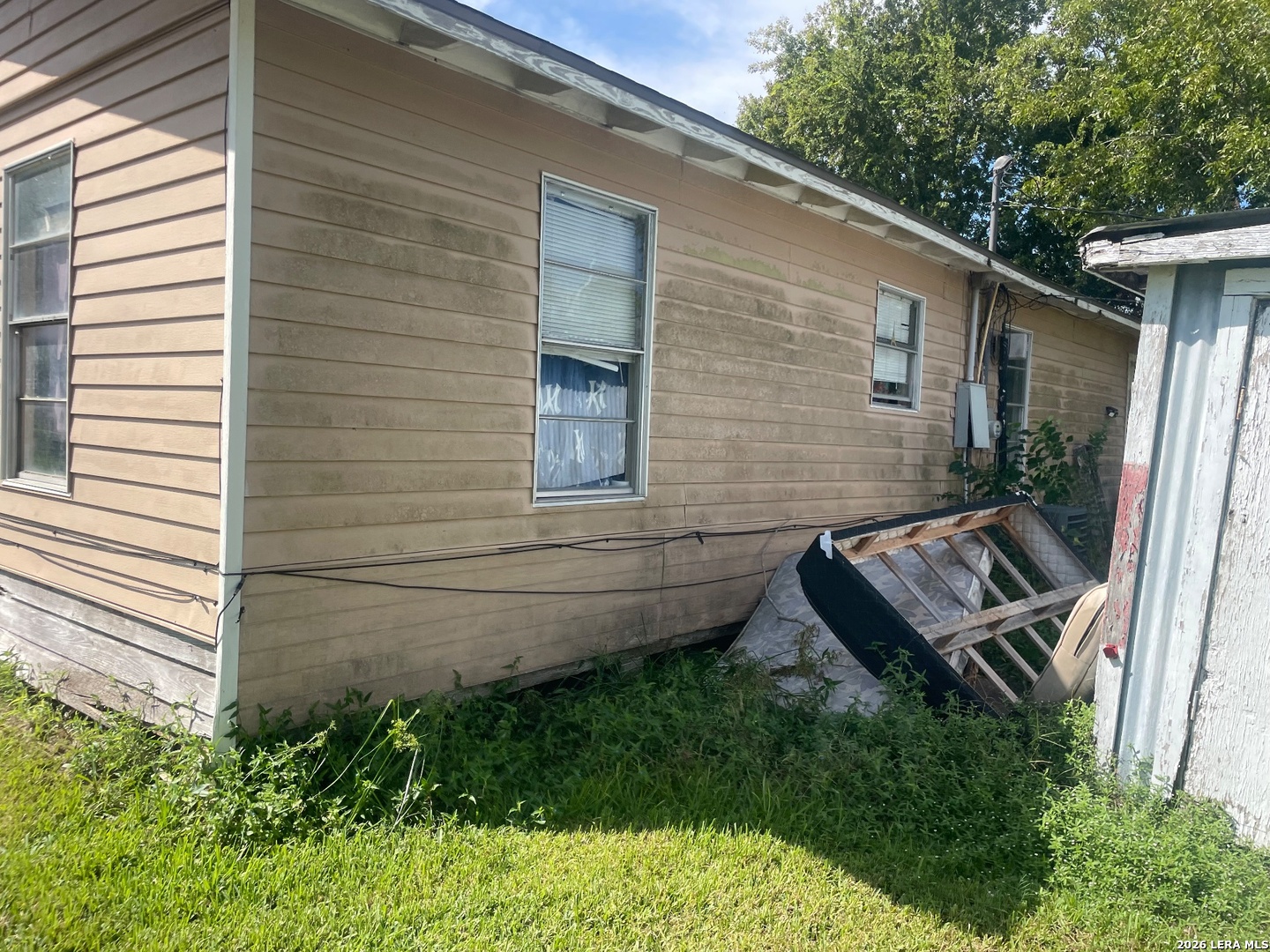 206 E Beecher Avenue Palacios TX 77465
