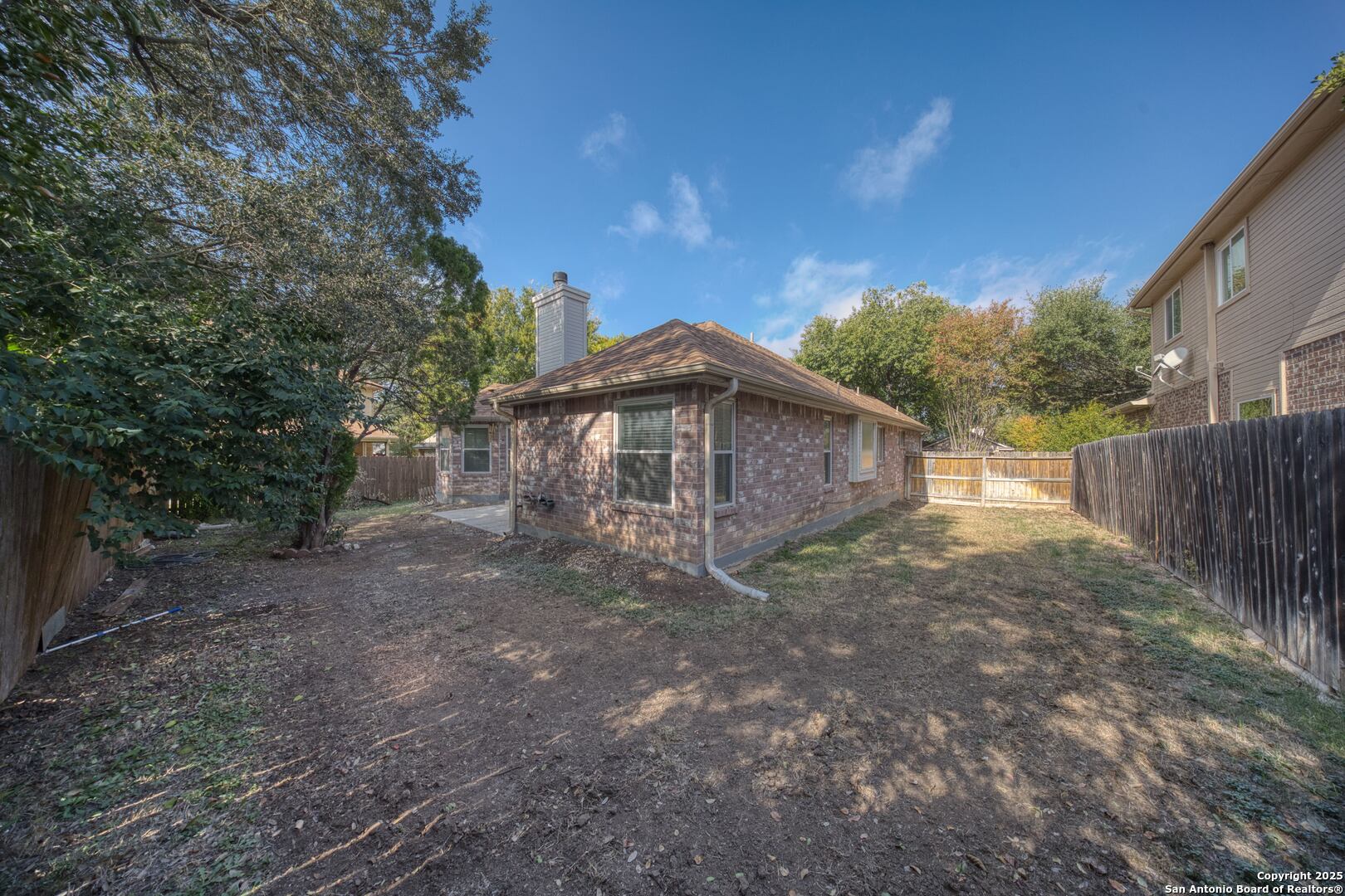 9523 Black Thorn San Antonio TX 78240