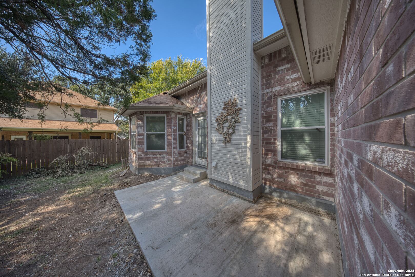 9523 Black Thorn San Antonio TX 78240