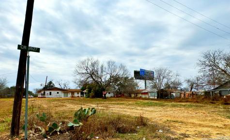 Tbd 5th Street - Lot 10 Moore TX 78057