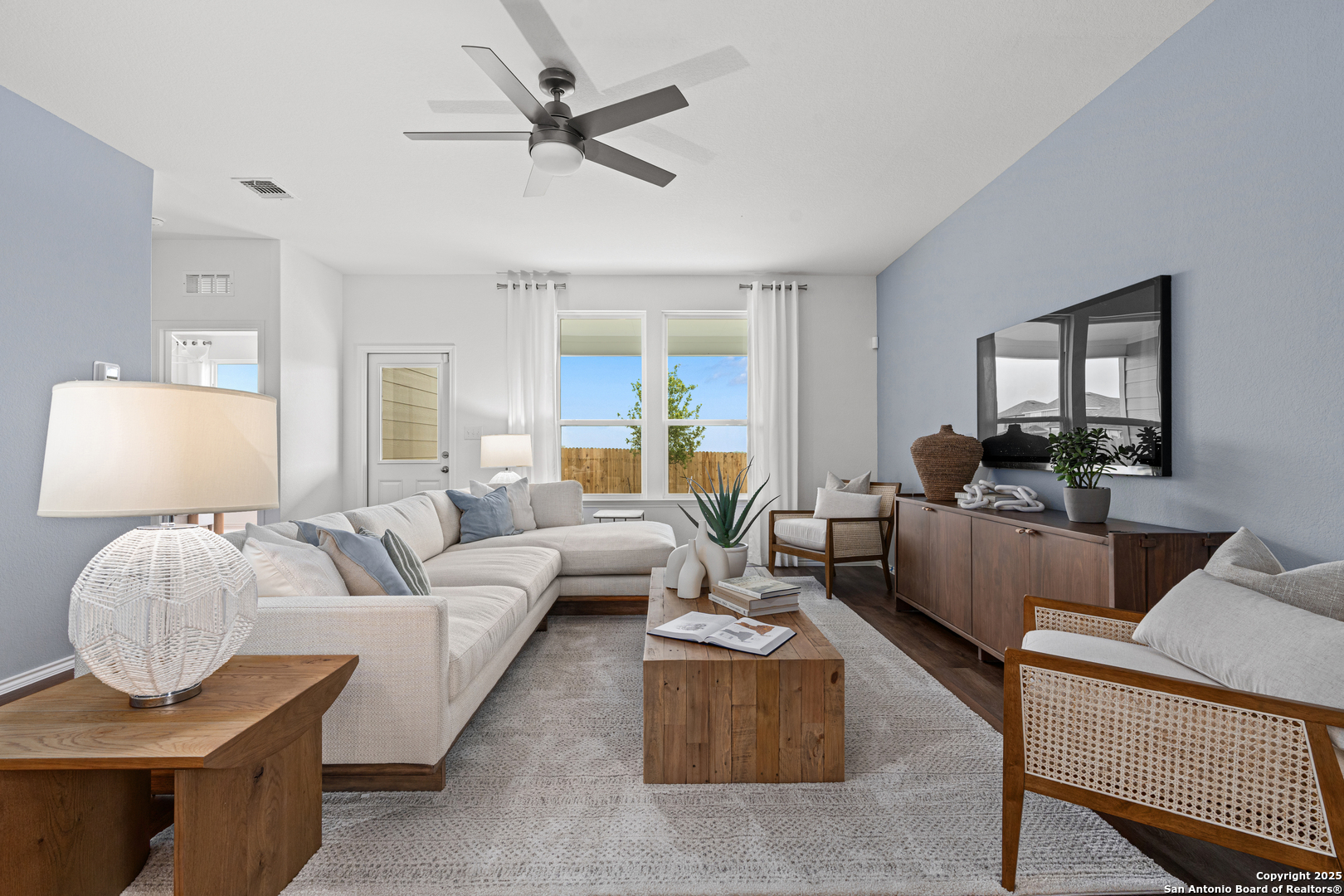 1233 Punta Mita Street Converse TX 78109