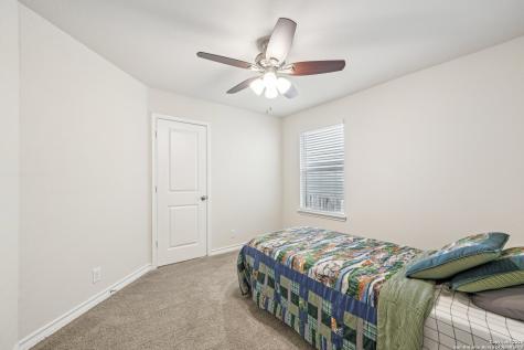 1733 Rocky Rise San Antonio TX 78245