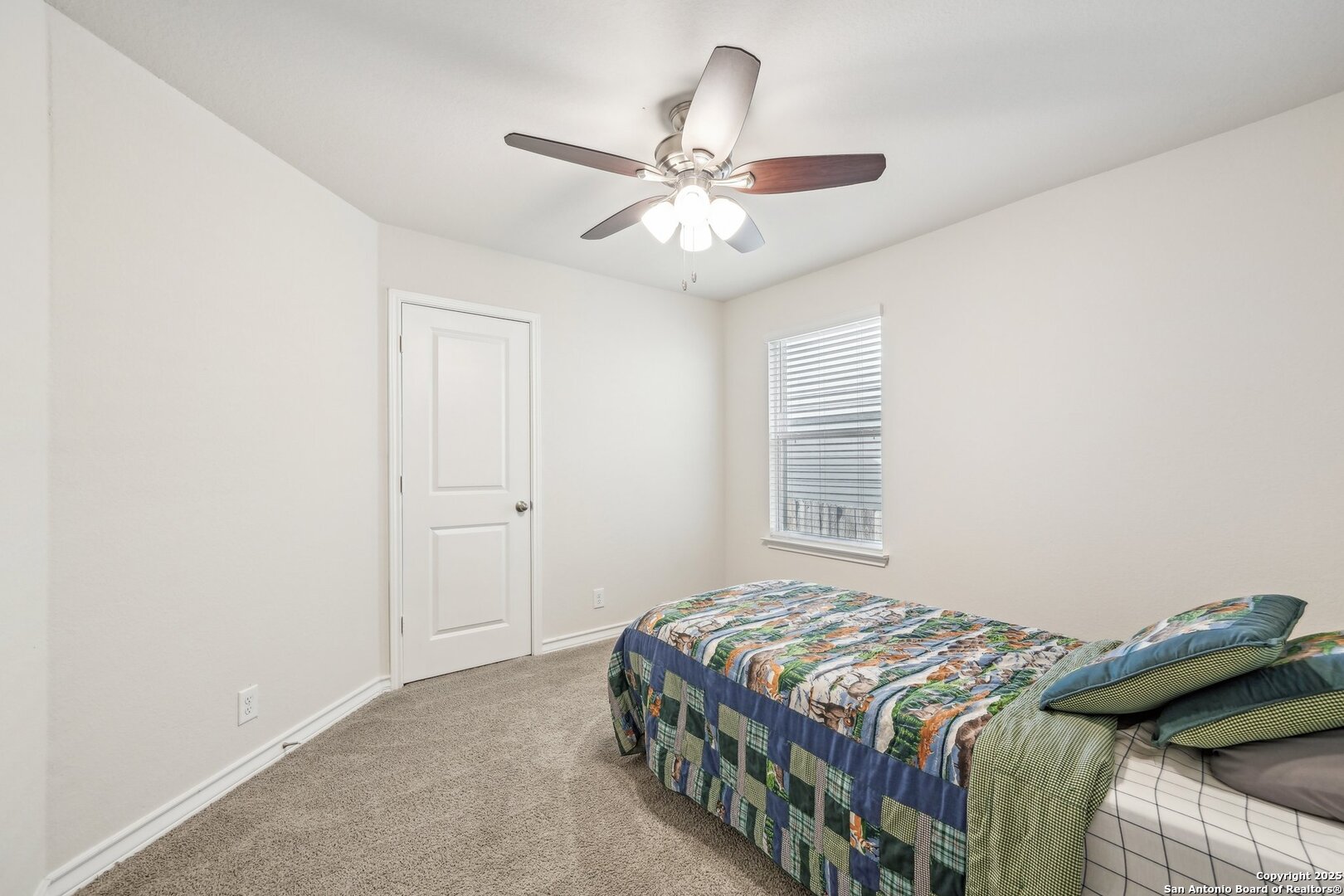 1733 Rocky Rise San Antonio TX 78245
